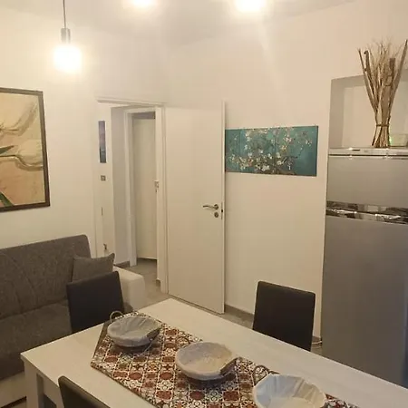 Montibo Apartamento *